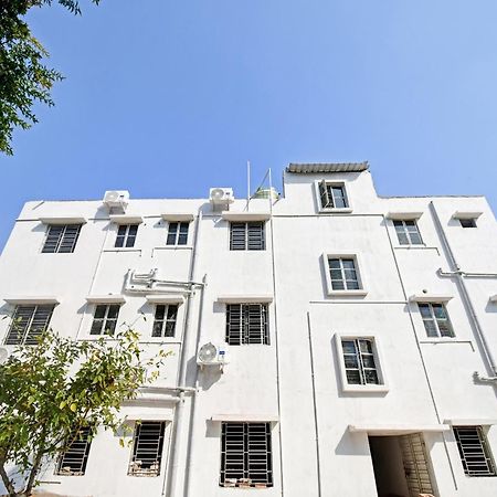 Super Hotel O Grand Eden Kolkata Exterior photo